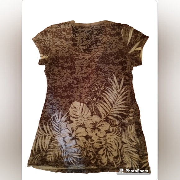 Maurices Tropical Gold Bling Tee shirt - Picture 2 of 3